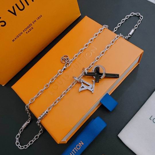 LV Necklace 11lyh371
